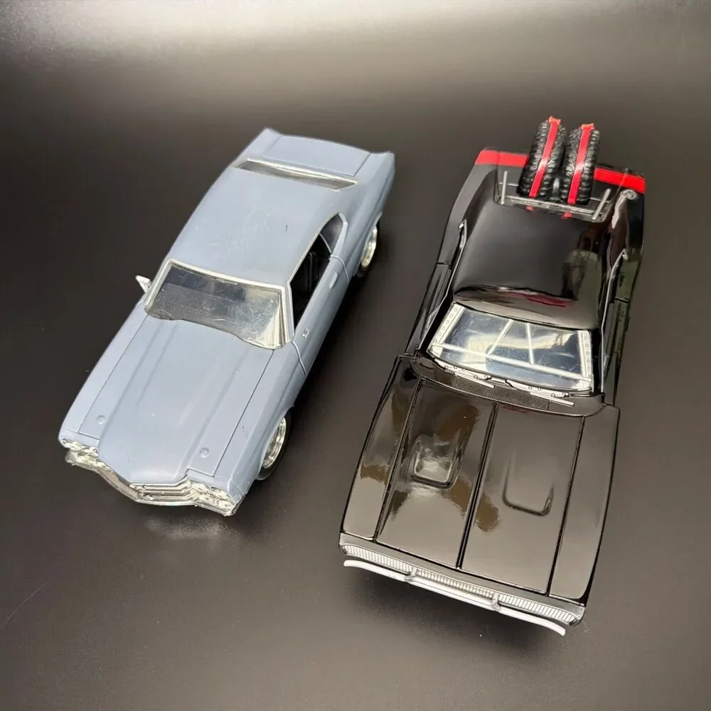 Fast & Furious 1:24 Set: Jada Dom's 70 Dodge Charger & 70 Chevy Chevelle SS